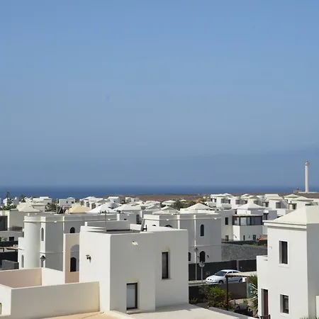 Luz Nyaraló Playa Blanca